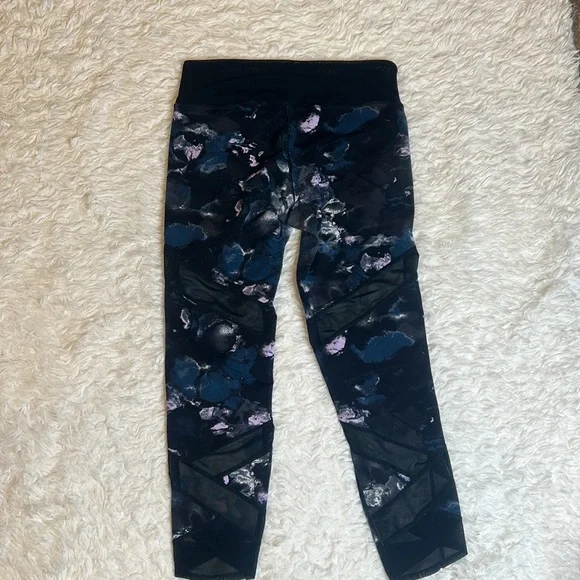 New Balance Multicolored Mesh Leggings - Picture 3 of 13